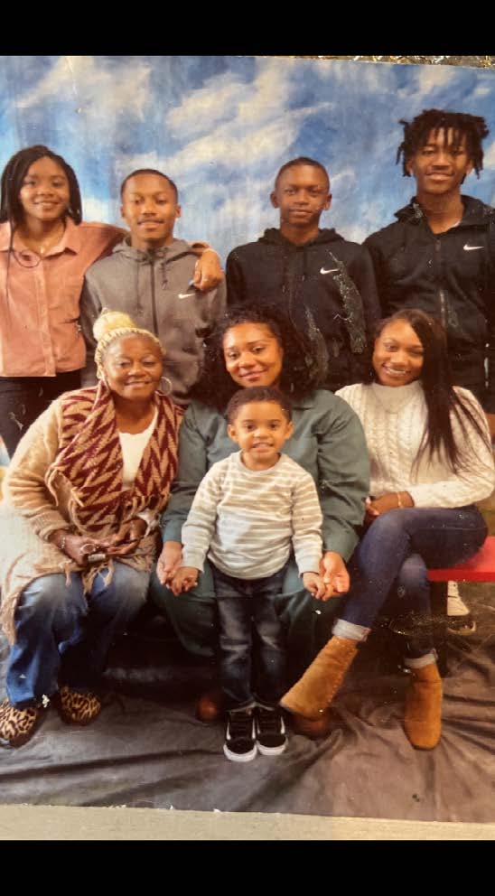 Photo of Jackie Laster with family