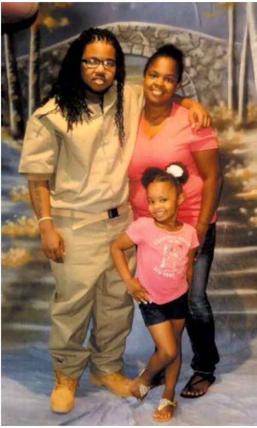Photo of Dwayne White with family